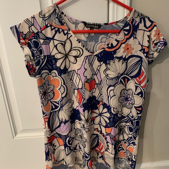 Express short sleeve top - Picture 1 of 4